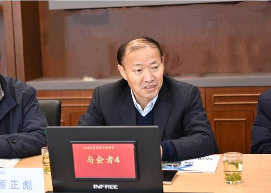 http://biotech.jiangnan.edu.cn/__local/3/9D/64/71B6639273BA15C94E506AEF416_2630FBD2_EE3A.png