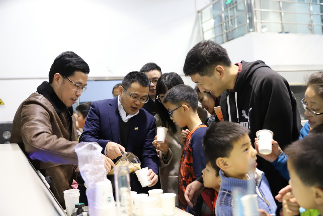http://biotech.jiangnan.edu.cn/__local/9/1B/30/D8798B9752A8483D095F7D2E7A6_B74988B5_58CA3.png